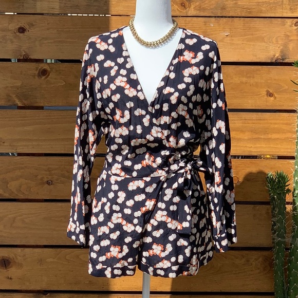 🌸NWT🌸Zara Romper - Picture 3 of 8